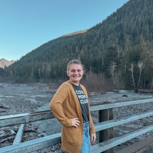 Meet your Posher, Brittney